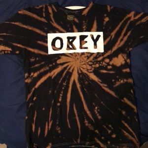 Obey shirt